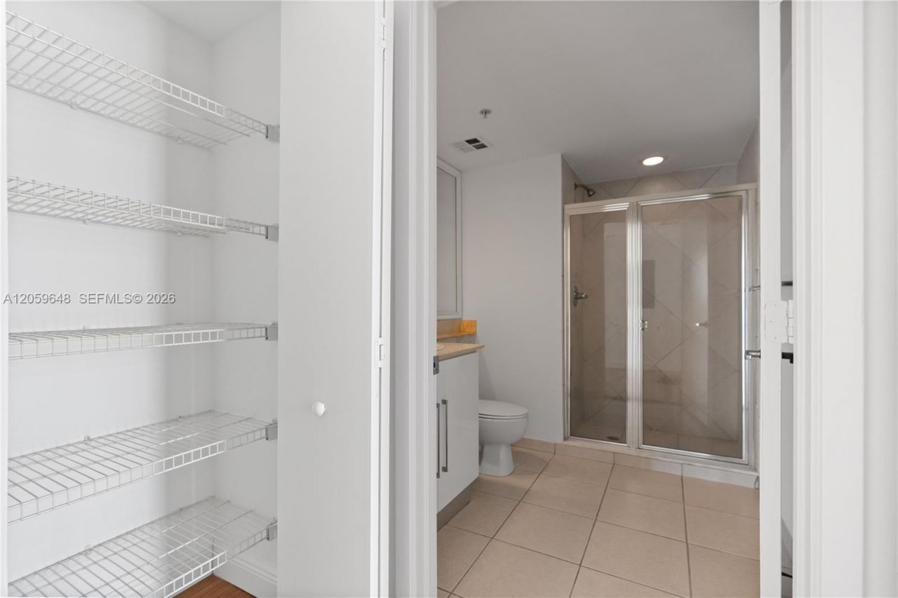 335 S Biscayne Blvd, Unit 4112, Miami, FL 33131 Photo