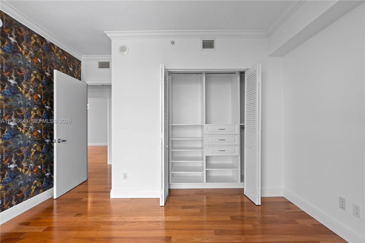 335 S Biscayne Blvd, Unit 4112, Miami, FL 33131 Photo