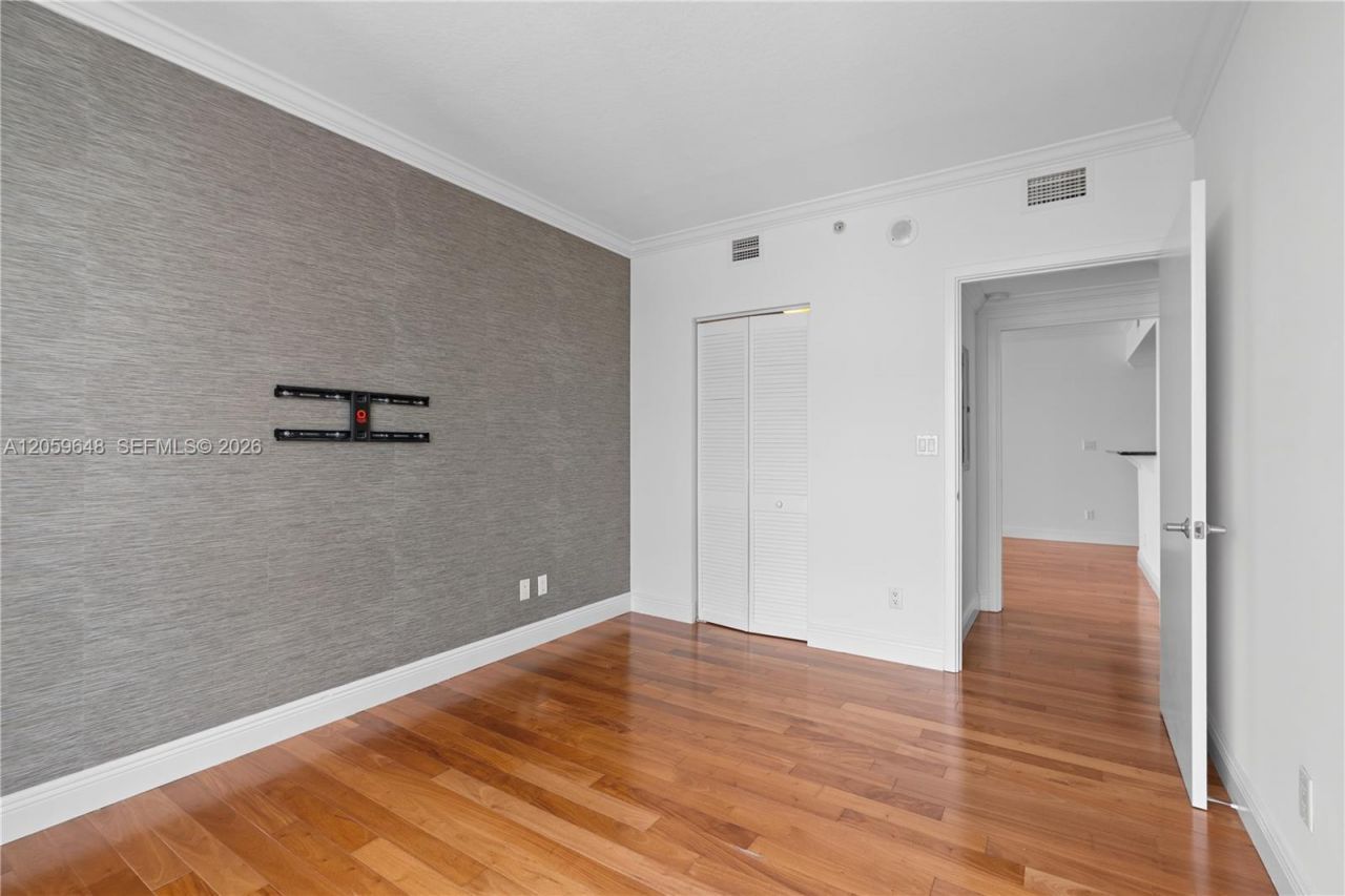 335 S Biscayne Blvd, Unit 4112, Miami, FL 33131 Photo