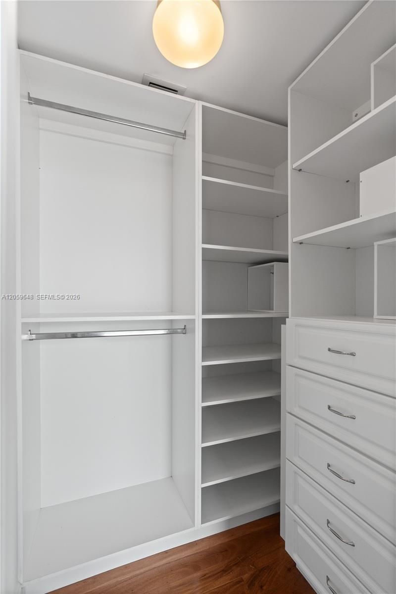 335 S Biscayne Blvd, Unit 4112, Miami, FL 33131 Photo