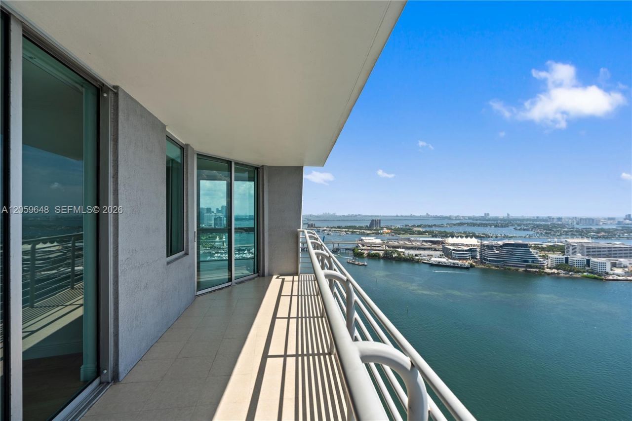 335 S Biscayne Blvd, Unit 4112, Miami, FL 33131 Photo