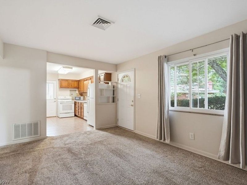 2568 9th Court, Cuyahoga Falls, OH 44221 Photo 6