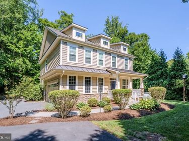 7812 LAKE DRIVE , MANASSAS, VA 20111