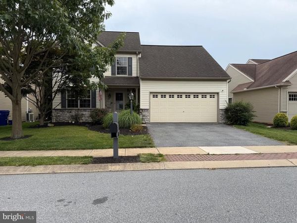 1314 HEATHERWOOD DRIVE, MOUNT JOY, PA 17552
