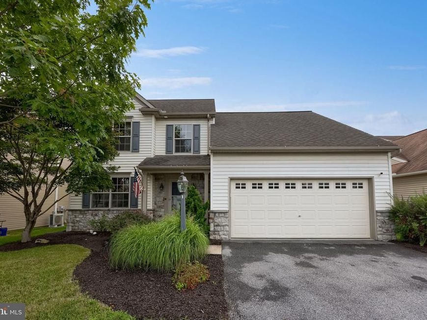 1314 Heatherwood Drive, Mount Joy, PA 17552 Main Photo