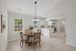 1327 Winterberry Avenue photo 4
