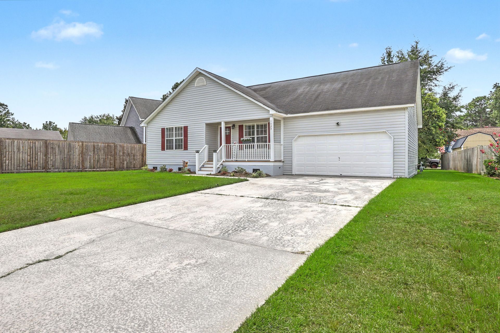 1327 Winterberry Avenue Photo 35