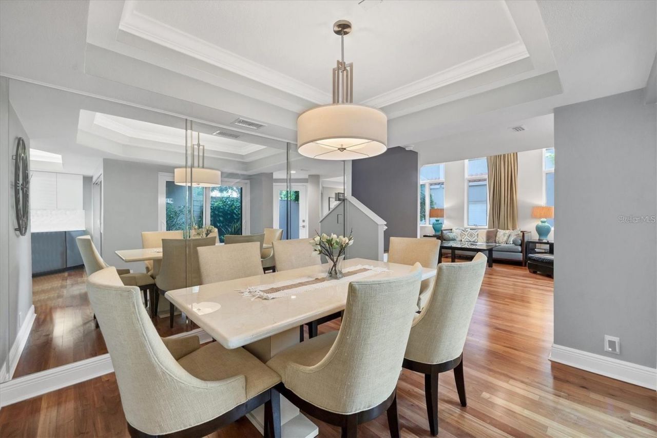 200 Cocoanut Avenue , Unit 7, Sarasota, FL 34236 Photo