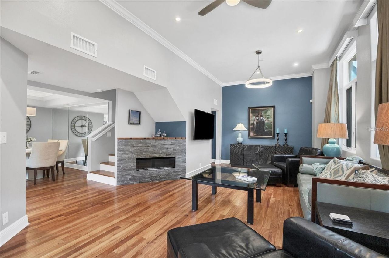 200 Cocoanut Avenue , Unit 7, Sarasota, FL 34236 Photo