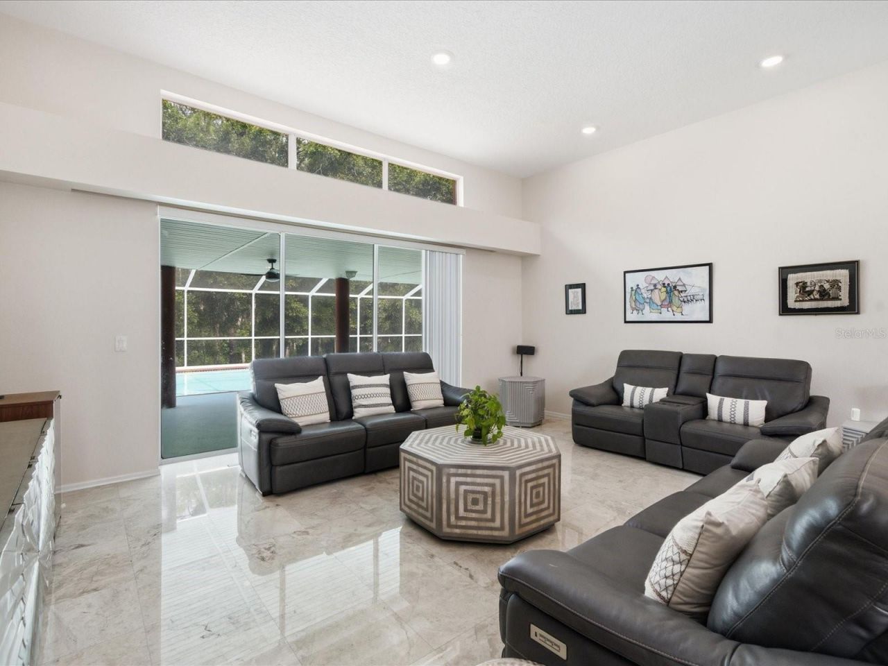 18621 Avenue Capri, Lutz, FL 33558 Photo