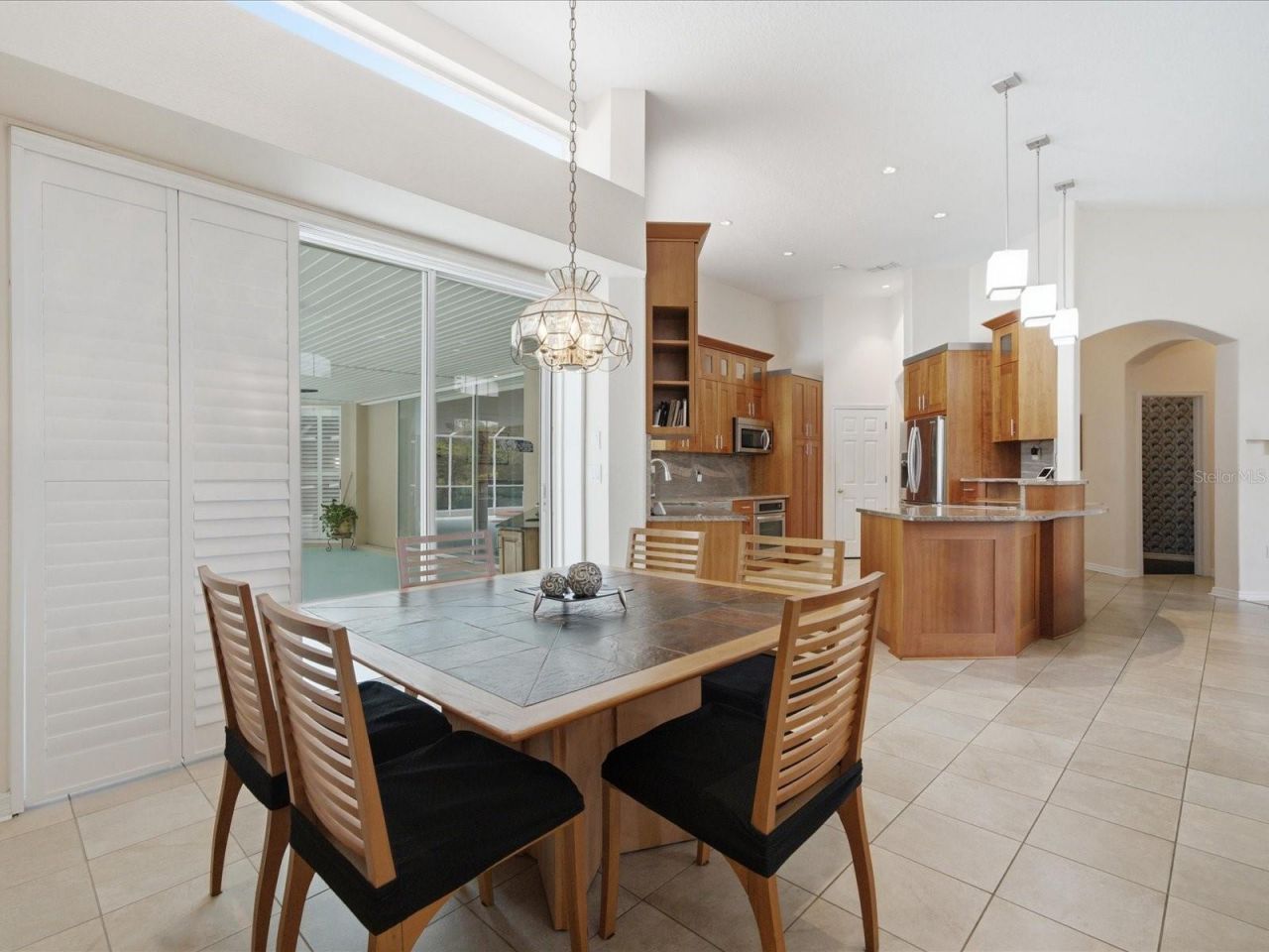 18621 Avenue Capri, Lutz, FL 33558 Photo