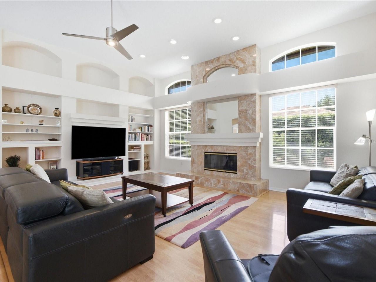 18621 Avenue Capri, Lutz, FL 33558 Photo
