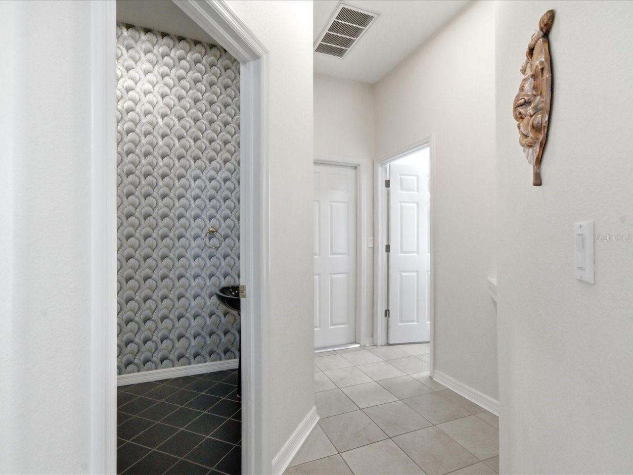 18621 Avenue Capri, Lutz, FL 33558 Photo
