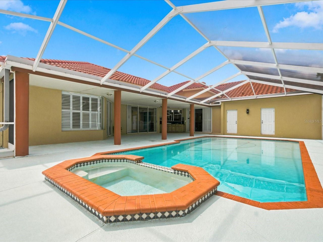18621 Avenue Capri, Lutz, FL 33558 Photo