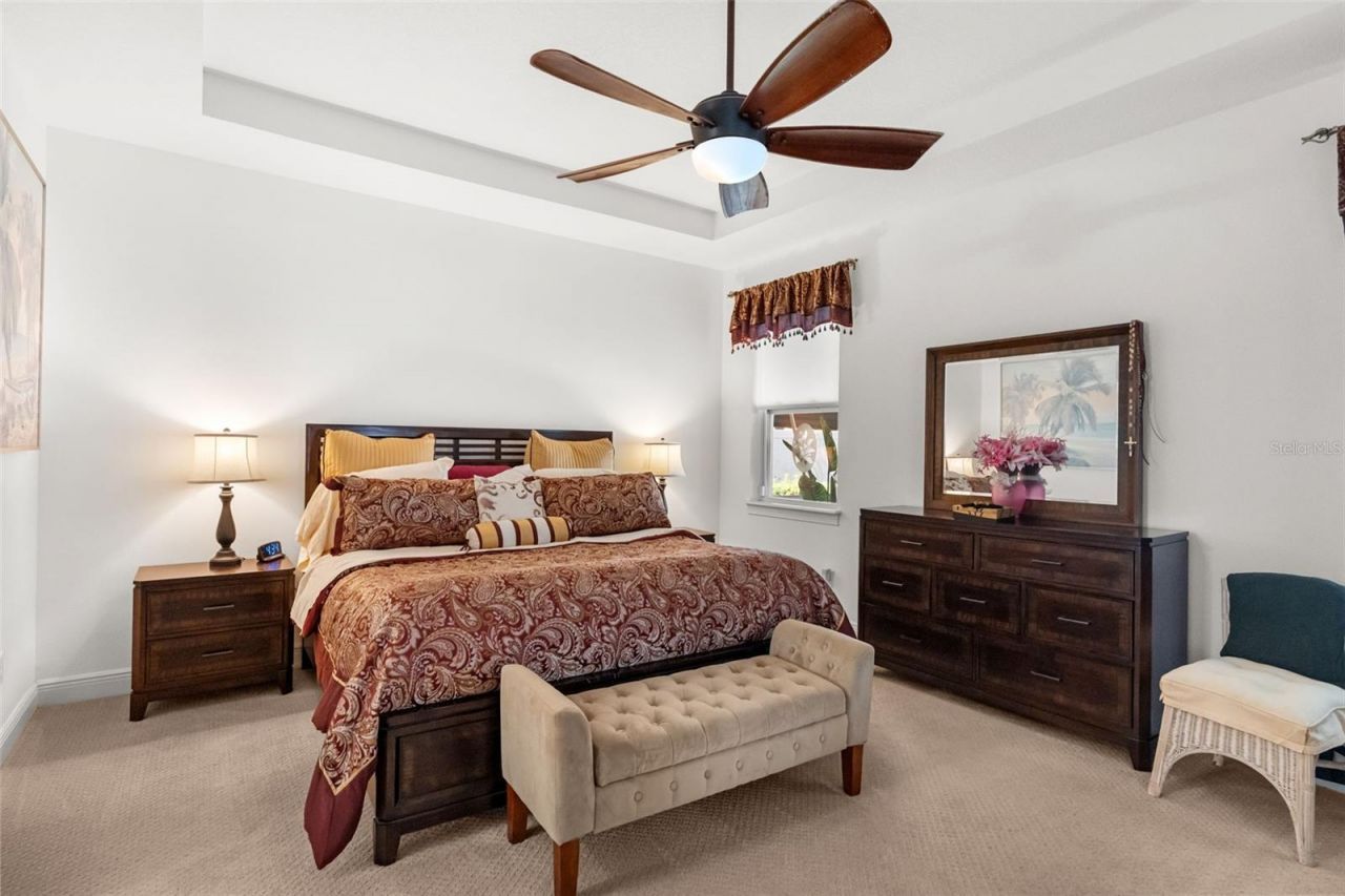 700 S Florida Avenue, Howey in the Hills, FL 34737 Photo