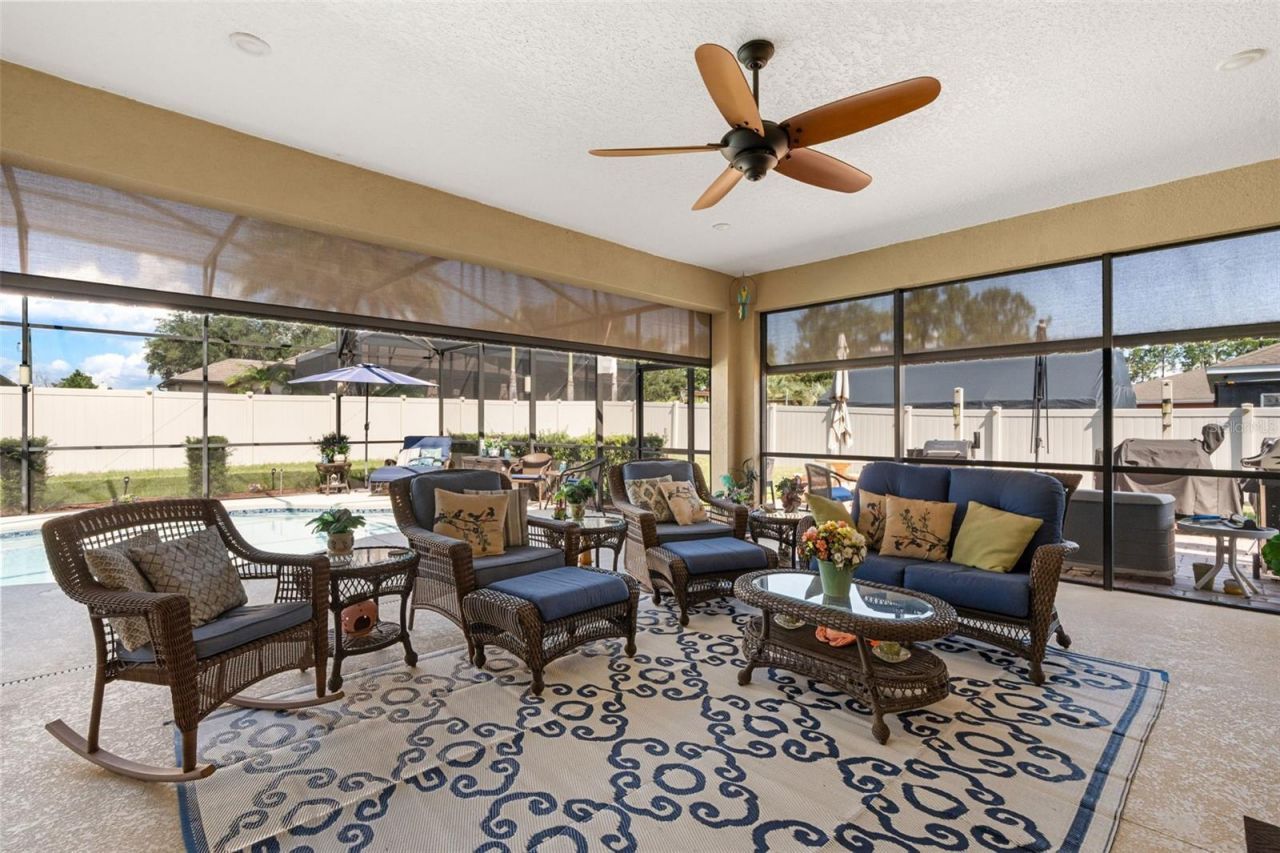 700 S Florida Avenue, Howey in the Hills, FL 34737 Photo