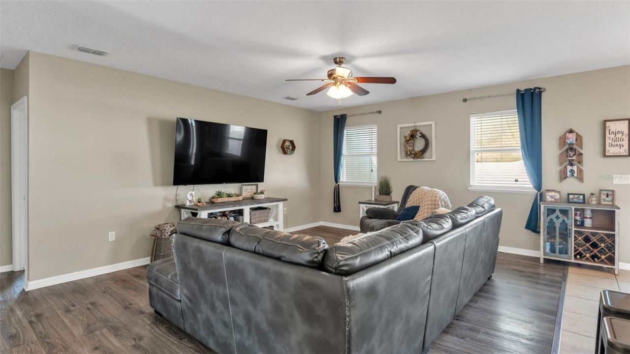 5798 Dornich Drive, Auburndale, FL 33823 Photo