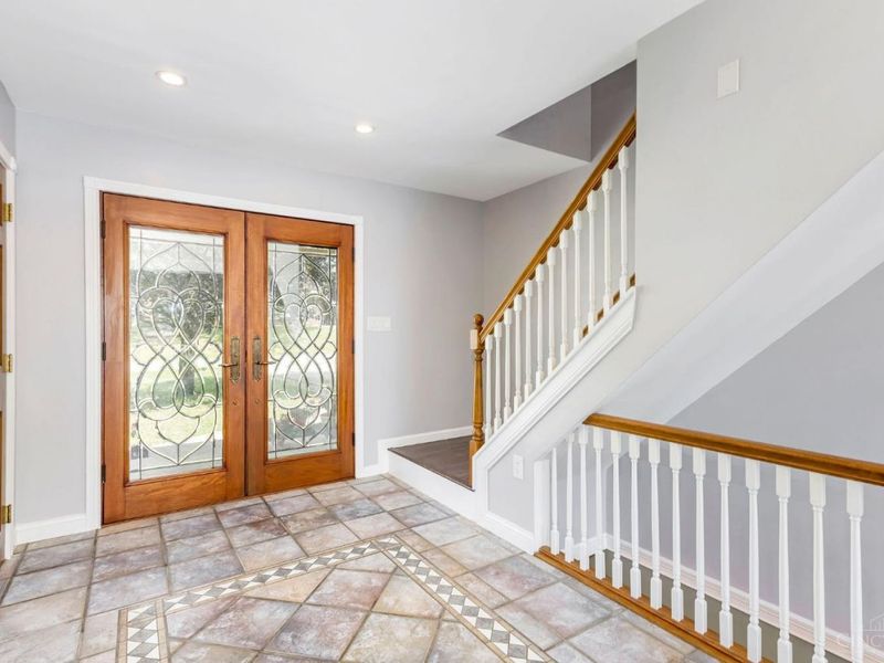 7226 Deer Hollow Drive, West Chester, OH 45069 Photo 3