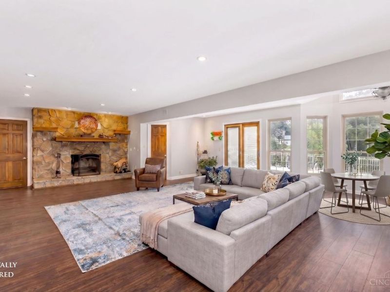 7226 Deer Hollow Drive, West Chester, OH 45069 Photo 9