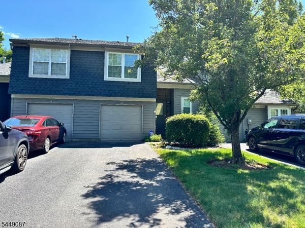 21 Andover Cir, Montgomery, NJ 08540