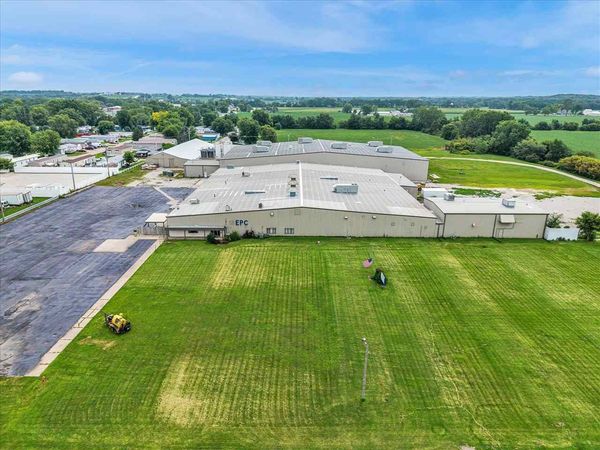 202 1st Street, Kalona, IA 52247