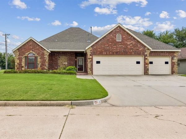 4 SW 102nd Street, Oklahoma City, OK 73139