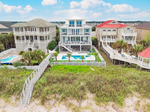 387 W First Street , Ocean Isle Beach, NC 28469