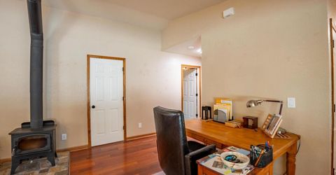 861 Stanford Avenue, South Lake Tahoe, CA 96150 Photo