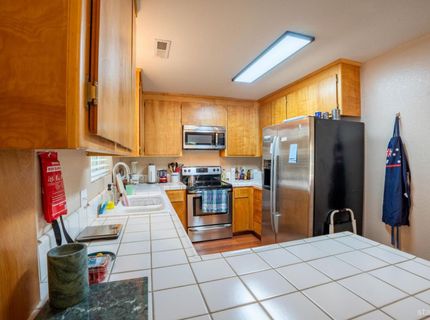 861 Stanford Avenue, South Lake Tahoe, CA 96150 Photo