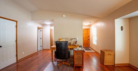 861 Stanford Avenue, South Lake Tahoe, CA 96150 Photo