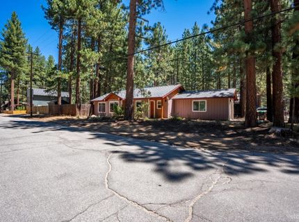 861 Stanford Avenue, South Lake Tahoe, CA 96150 Photo