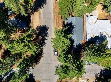 861 Stanford Avenue, South Lake Tahoe, CA 96150 Photo