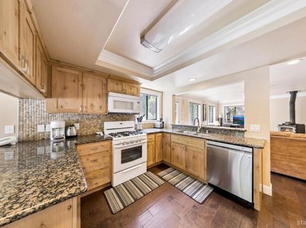 930 Rubicon Trail, South Lake Tahoe, CA 96150 Photo