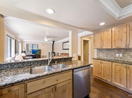 930 Rubicon Trail, South Lake Tahoe, CA 96150 Photo
