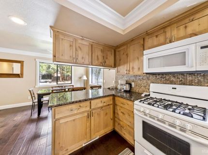930 Rubicon Trail, South Lake Tahoe, CA 96150 Photo