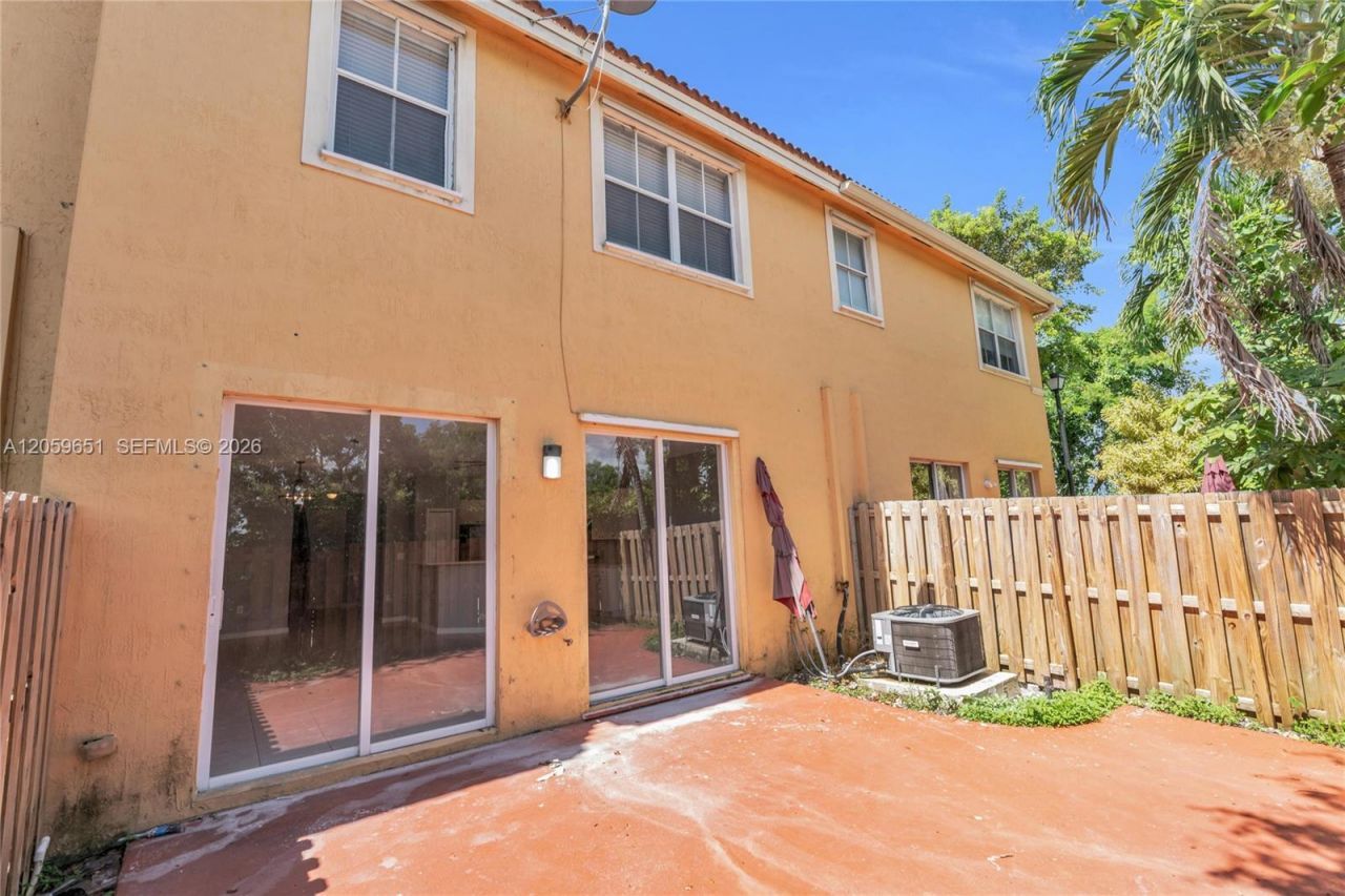 16673 SW 78 Terrace , Miami, FL 33193 Photo