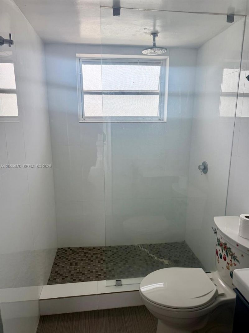 1736 SW 19th St , Unit 404, Miami, FL 33145 Photo