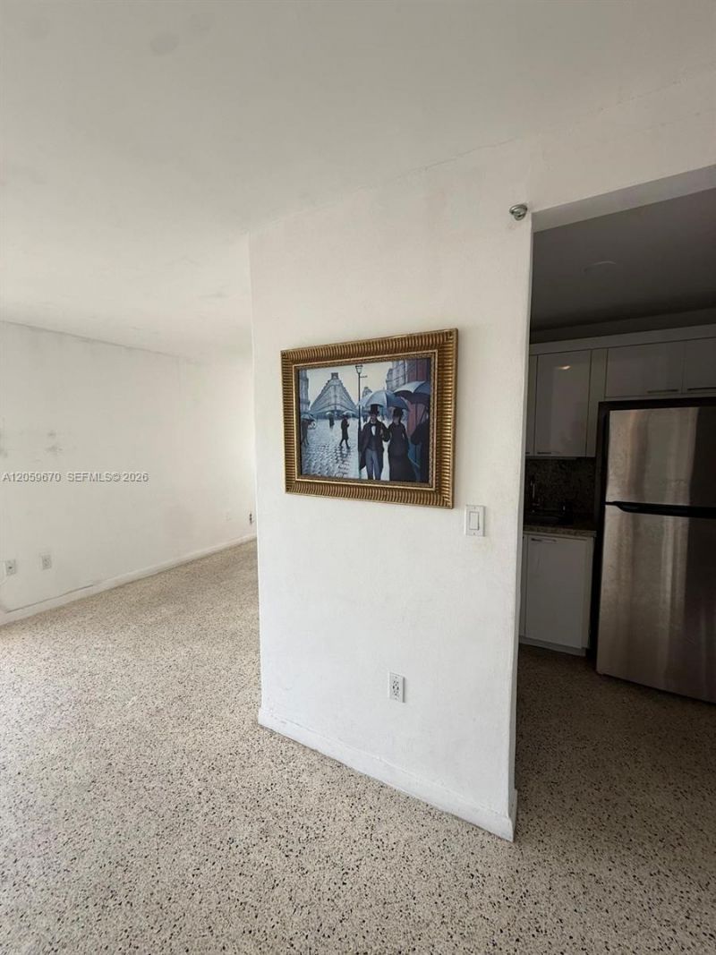1736 SW 19th St , Unit 404, Miami, FL 33145 Photo
