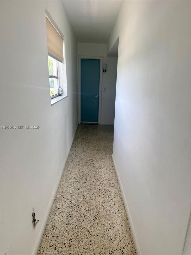 1736 SW 19th St , Unit 404, Miami, FL 33145 Photo