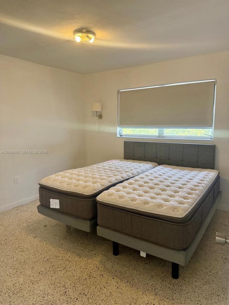 1736 SW 19th St , Unit 404, Miami, FL 33145 Photo