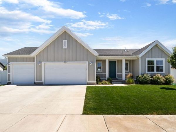 335 S GRANT ST, Mapleton, UT 84664