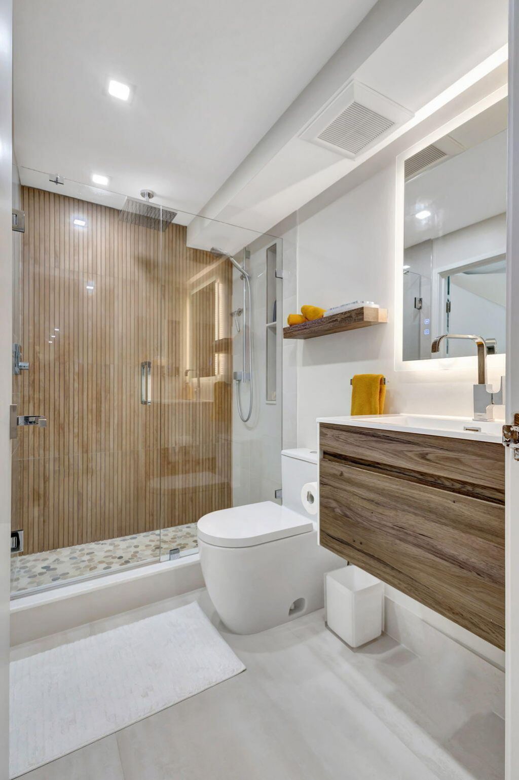 5460 N Ocean Drive, Unit 7C, Singer Island, FL 33404 Photo