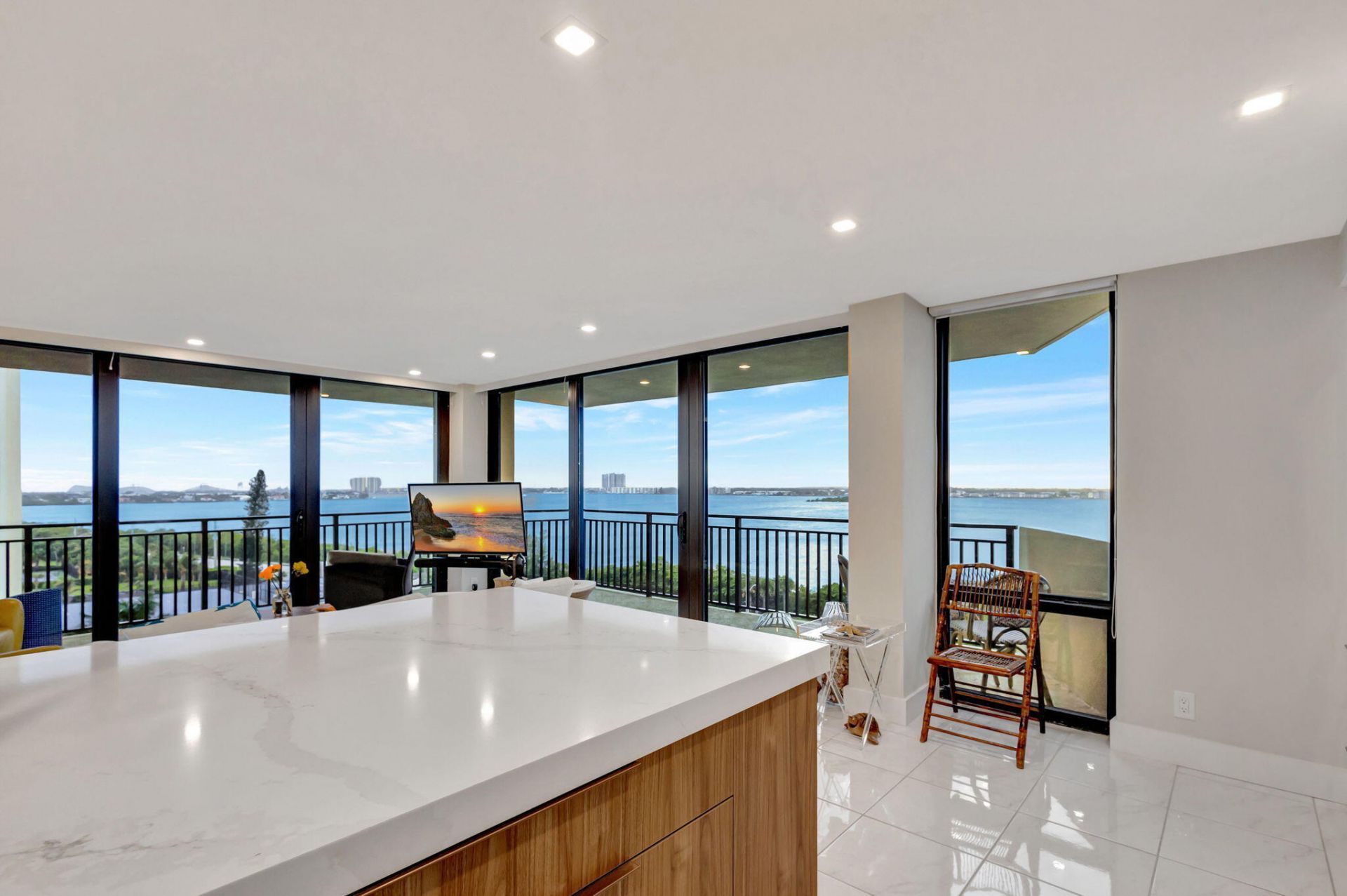 5460 N Ocean Drive, Unit 7-C, Singer Island, FL 33404 Photo