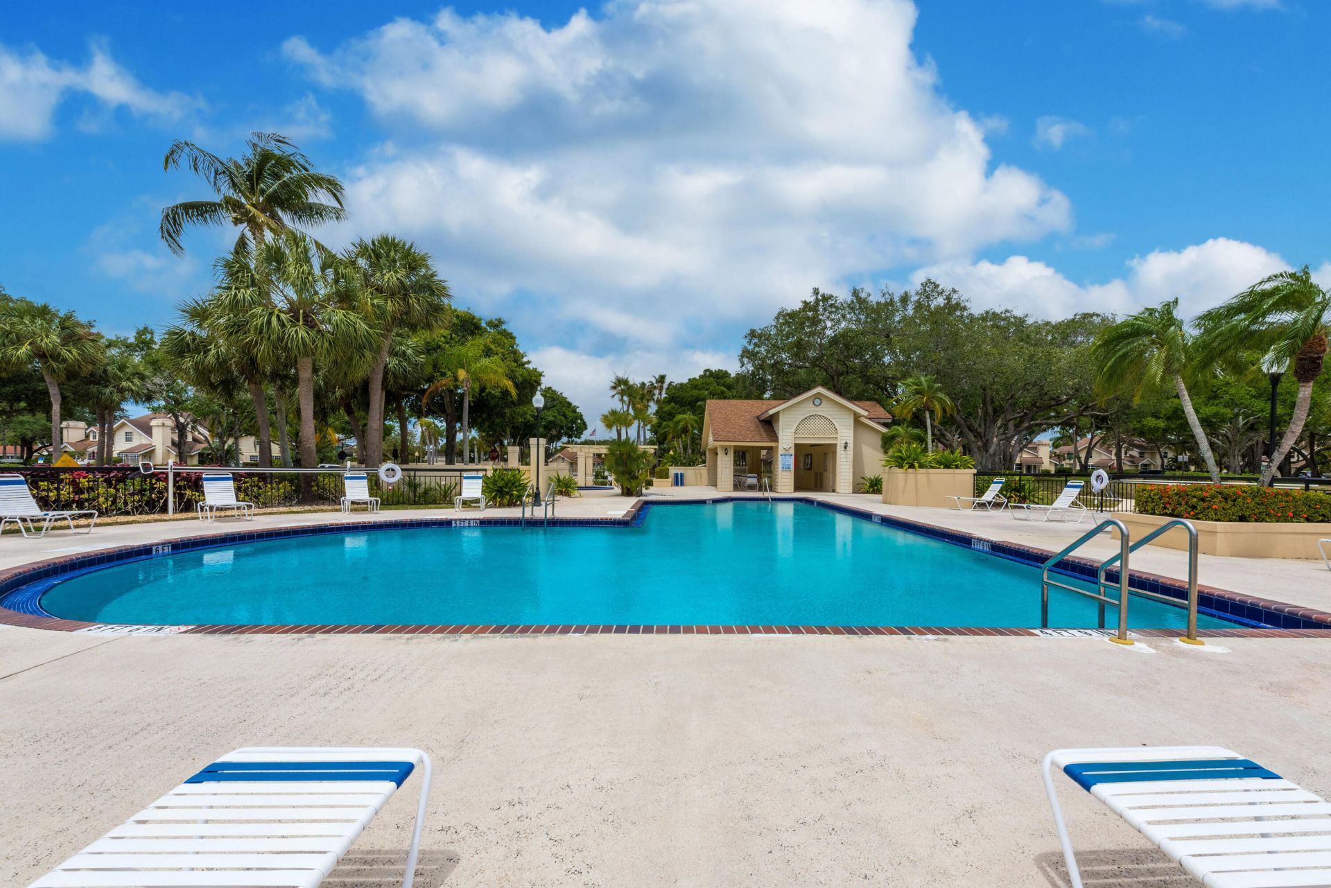 8135 Bridgewater Court, Unit 35C, Lake Clarke Shores, FL 33406 Photo