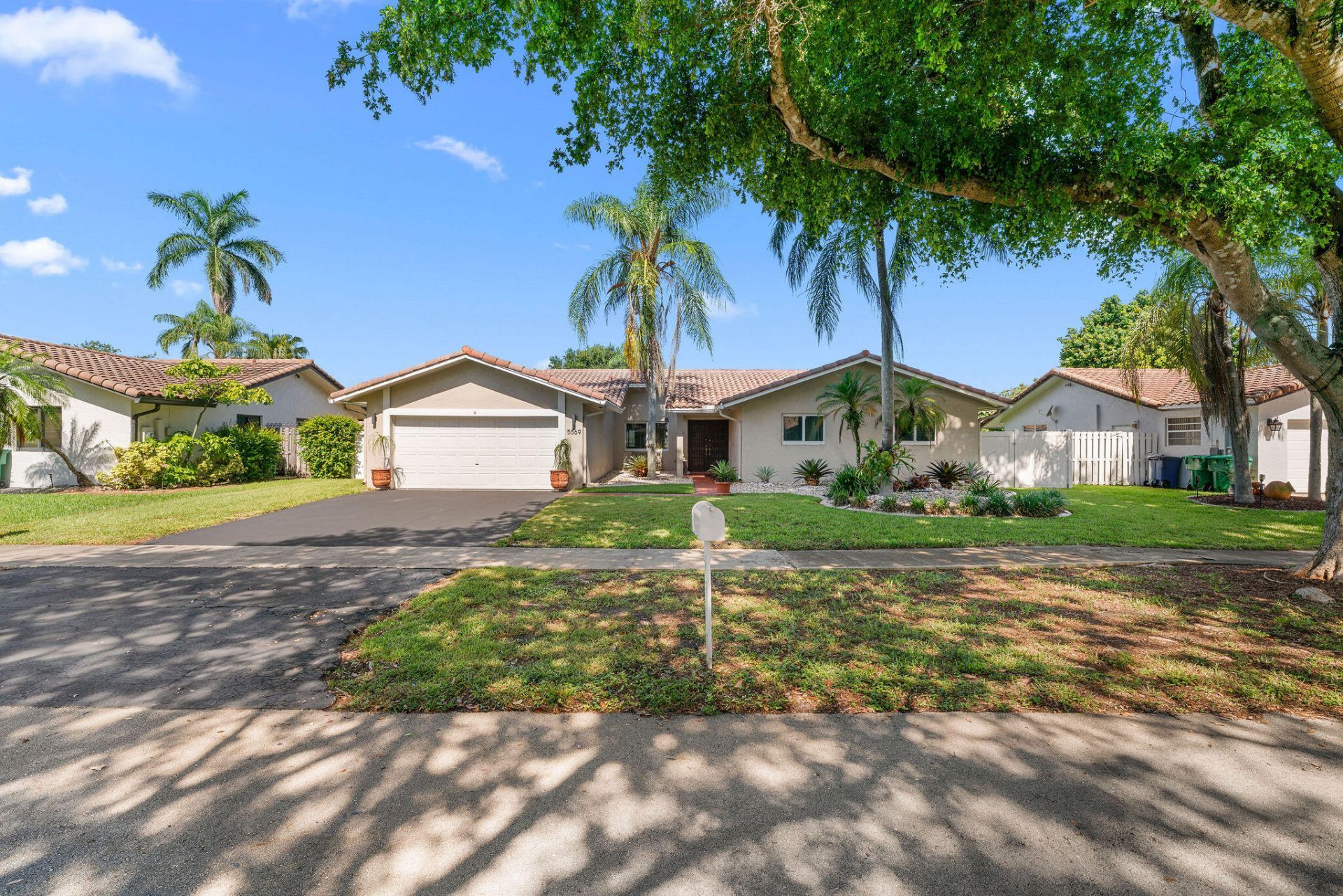 5569 SW 112th Terrace, Cooper City, FL 33330 Photo