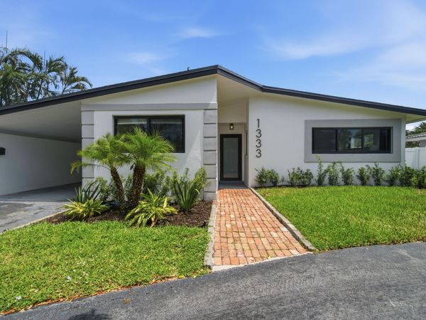 1333 SE 8TH Street, Deerfield Beach, FL 33441