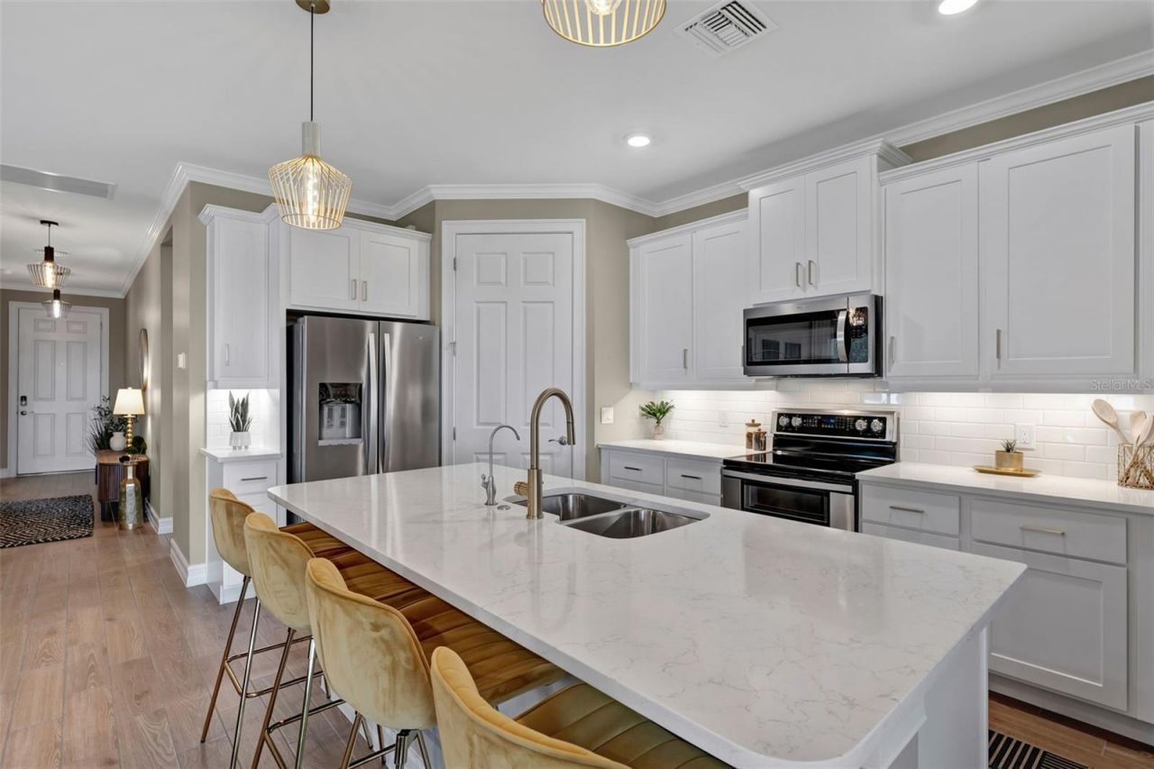 16711 Elkhorn Coral Drive, North Fort Myers, FL 33903 Photo