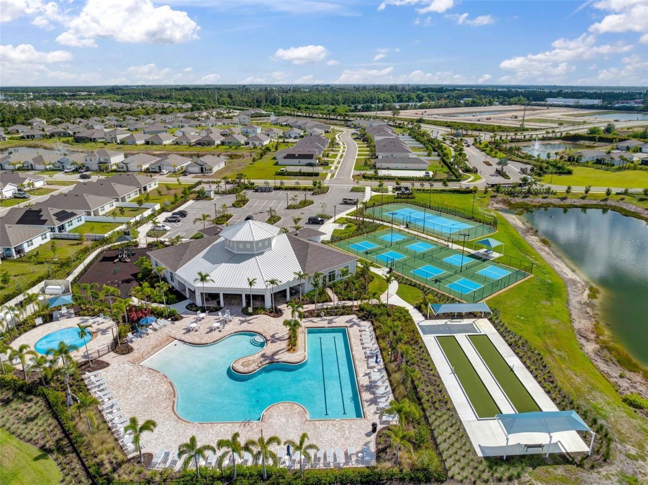 16711 Elkhorn Coral Drive, North Fort Myers, FL 33903 Photo