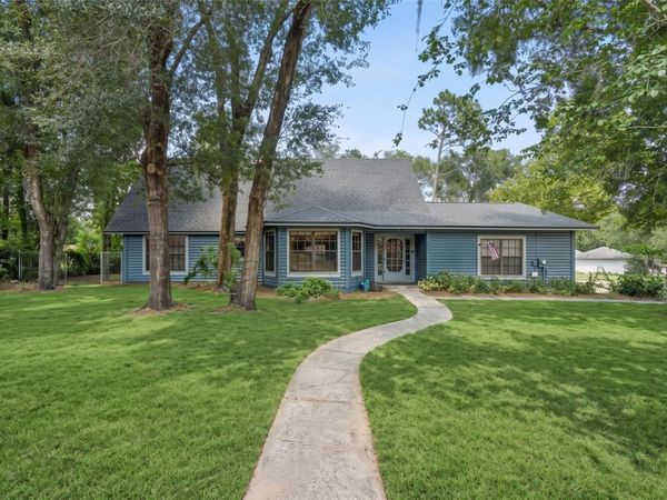 25911 ABERDOVEY AVENUE, SORRENTO, FL 32776