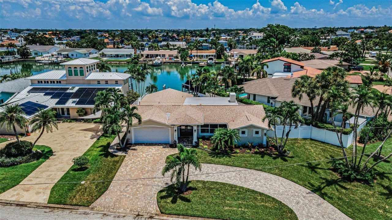 7901 10th Avenue S, Saint Petersburg, FL 33707 Photo